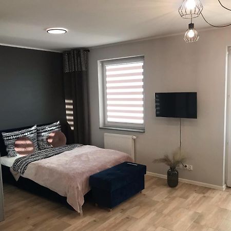 Apartament Holenderski Z Prywatnym Miejscem Postojowym W Garazu 科沙林 外观 照片